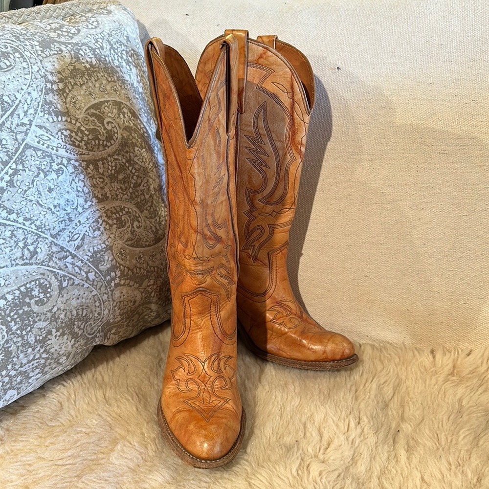 Miss Capezio Vintage leather western cowboy boot